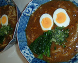 A picture of step 4 of Curry Udon.
