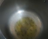 A picture of step 2 of Khara Pongal or khichadi.