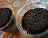 A picture of step 10 of Oreo pudding dessert box.