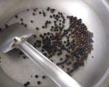 A picture of step 2 of Rasam powder.
