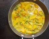 A picture of step 4 of Cluster beans and pumpkin curry.