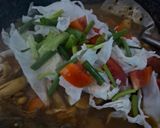 Foto langkah ke 4 dari resep Tongseng Ayam Bumbu Kemiri.