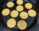 A picture of step 1 of Monaco Biscuit chaat.