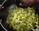 A picture of step 3 of Snake gourd subji.