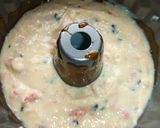Foto del paso 3 de la receta Budín de frutas escarchadas al ron