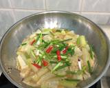 Hairy Gourd In Scallop XO Sauce recipe step 2 photo