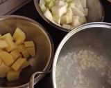 Karalábé krémleves recept fázis 2 fotója