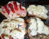 Foto del paso 16 de la receta: Pechugas de pollo y patas deshuesadas a la pizza