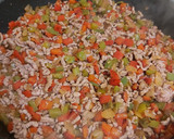 Foto del paso 2 de la receta: Empanada de carne y pimientos