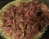 Gambar langkah 4 resipi Daging Goreng Thai.