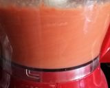Une image de l'étape 2 de Gaspacho Andalou : Soupe froide de tomates et pain - Salmorejo (Andalousie).