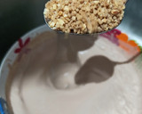 Foto del paso 3 de la receta: Helado cremoso de yogurt y chocolate 🍧🍫