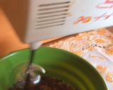 Foto langkah ke 2 dari resep Dalgona coffe mixer.
