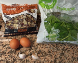 Foto del paso 1 de la receta: Salteado de setas con espinacas