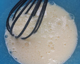 Foto del paso 3 de la receta: Bizcocho de yogur, naranja y nueces