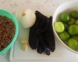 Foto del paso 1 de la receta: Entomatado de res con pasilla