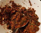 Foto del paso 2 de la receta: Pechito de cerdo con hierbas al limón