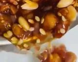 A picture of step 6 of Aaloo Bukhara / Plum Chutney.