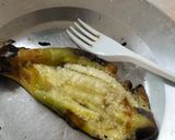 Foto langkah ke 1 dari resep Terong Bakar Telur Dadar.