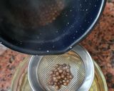 Foto del paso 3 de la receta: Infusión de semillas de coriandro 🍵 Infusión de semillas de cilantro 🌱