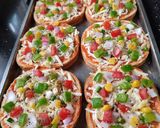 A picture of step 2 of Bread pizza.