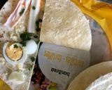 Фото кроку 2 до Тортилья з крабовими паличками і вареним яйцем.