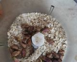 Pisztáciás szilvás pite (sütés nélkül) recept fázis 1 fotója