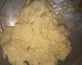 A picture of step 4 of Apple Pie.
