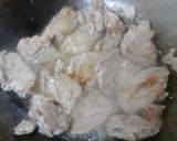 A picture of step 6 of Sweet Pork with Apple Cinnamon Sauce 😀😊.