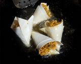 Foto langkah ke 4 dari resep Pangsit Cone Mie.