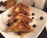 A picture of step 10 of Blueberry Stuffed French Toast.