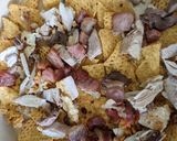 A picture of step 6 of Summer party Chicken and bacon nachos.