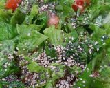 Foto del paso 4 de la receta: Merluza al horno con vegetales, ensalada y puré
