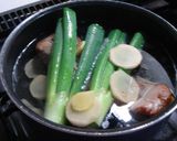 A picture of step 2 of [Simmered Pork Belly Cubes] Tender Red Meat.