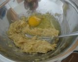 A picture of step 3 of Just-Mix Banana Bread.