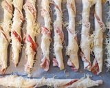 Sajtos-baconos, sajtos-kolbászos csavart recept fázis 1 fotója