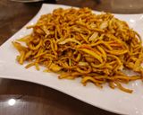 A picture of step 5 of Chicken Chow mein.