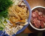 A picture of step 1 of Aromatic Mizore Hot Pot.