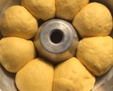 Foto langkah ke 5 dari resep Roti Sobek Wortel Isi Selai Pisang.