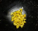 A picture of step 3 of Chavli ki mix sabji.