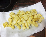 Foto del paso 5 de la receta: Jamoncitos de pollo en salsa con papas fritas
