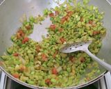 A picture of step 4 of Yummy Ivy Gourd Rice.