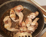 Foto del paso 1 de la receta: Conejo al ajillo