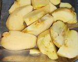 A picture of step 1 of Apple Jam/Spread.