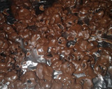 Foto del paso 3 de la receta: Pasas de uva bañadas en chocolate