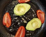 A picture of step 2 of Garlic Avocado,sweet pepper, &Tomato Lunch with Eggs.