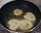 हृदय आकार चक्री (chakri recipe in marathi) रेसिपी स्टेप 11 फोटो 