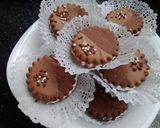صورة لخطوة 14 من وصفة حلوى جافة بالكاكاو وكريمة الميرانغ meringue