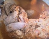 Foto del paso 1 de la receta: Pernil en olla a presión y un golpe dorador