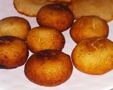A picture of step 2 of KakoraPitha.